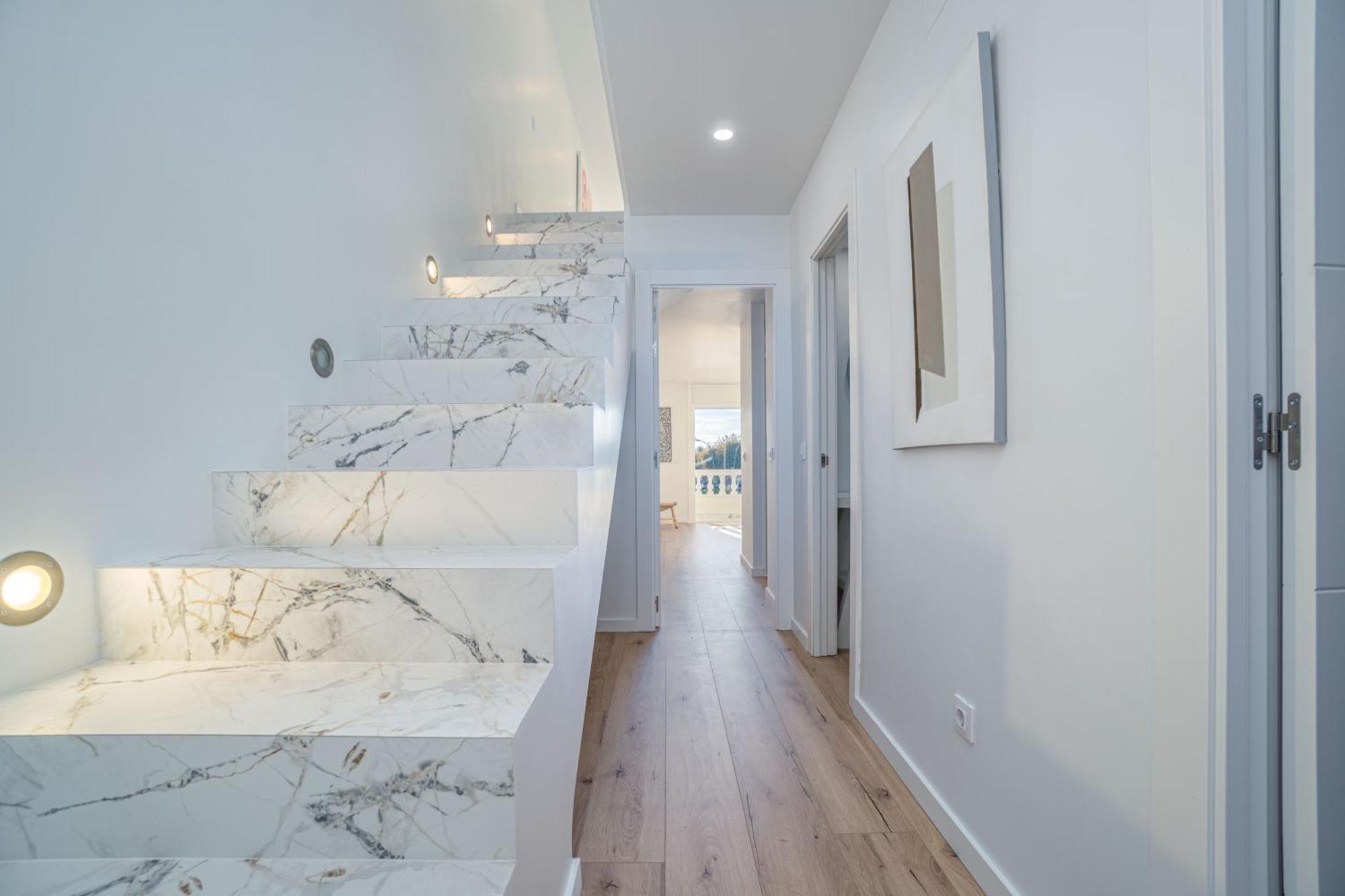 Апартаменты Moderno Apartamento Frente Al Canal Con Terrazas Эмпуриабрава Экстерьер фото