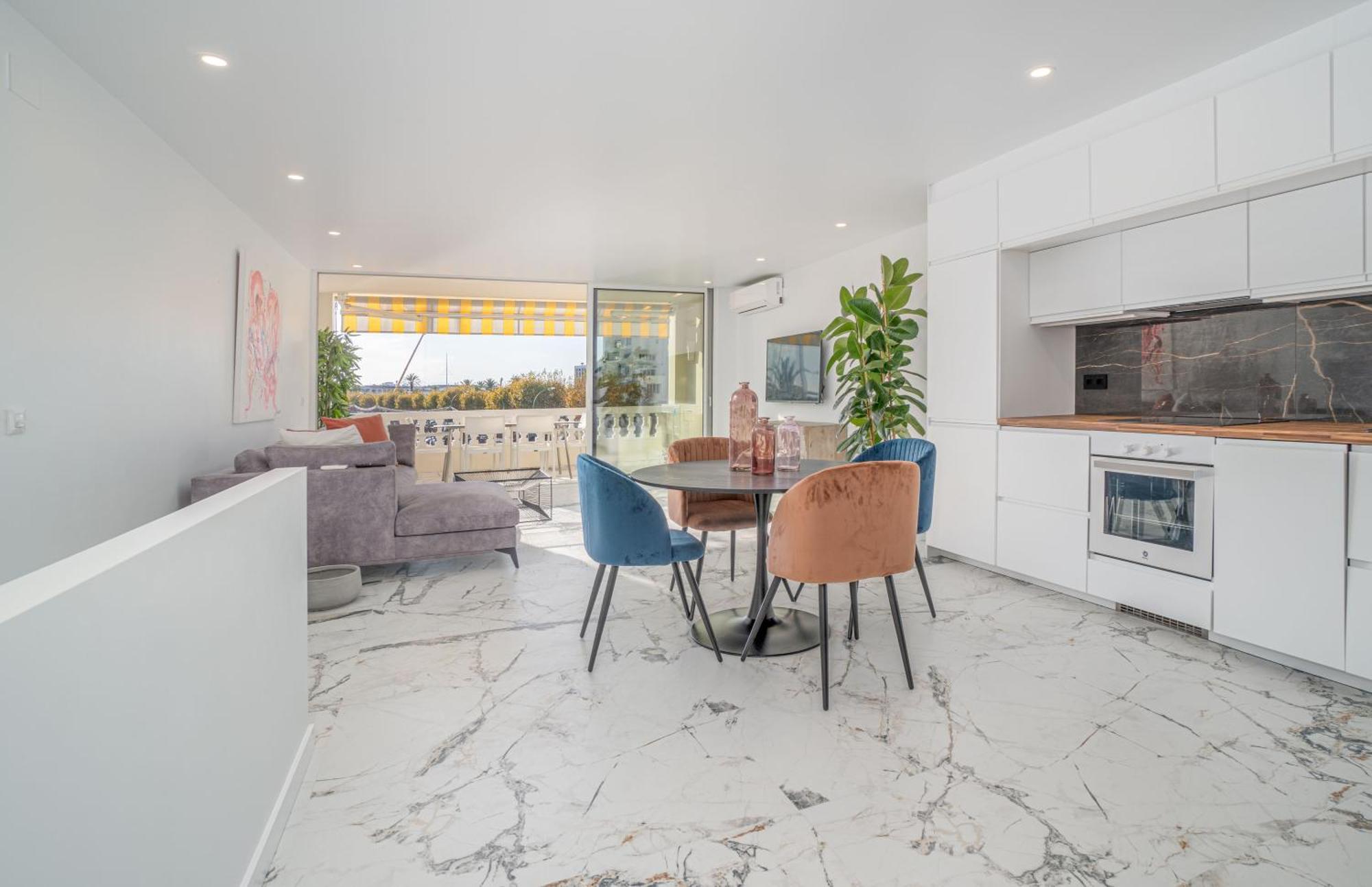 Апартаменты Moderno Apartamento Frente Al Canal Con Terrazas Эмпуриабрава Экстерьер фото